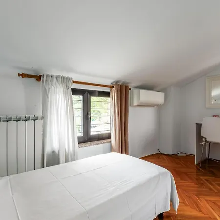 Silvia Sea View Daire