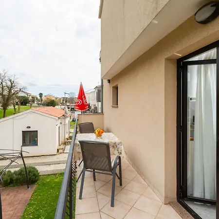 Appartamento Silvia Sea View Funtana
